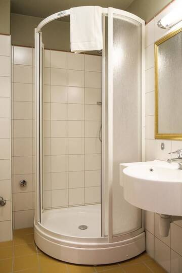 Фото номера Одноместный номер Отель Grand Hotel Viljandi г. Вильянди 7