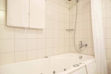 Фото номера Полулюкс Отель Grand Hotel Viljandi г. Вильянди 6