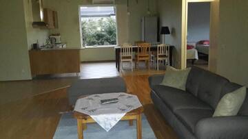 Фото номера Дом для отпуска с 3 спальнями Гостевой дом Kaare Guesthouse г. Вильянди 6