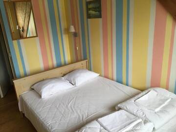 Фото номера Двухместный номер с 1 кроватью Гостевой дом Sammuli Holiday Village г. Вильянди 5