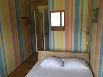 Фото номера Двухместный номер с 1 кроватью Гостевой дом Sammuli Holiday Village г. Вильянди 8