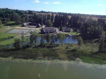 Фото номера Двухместный номер с 1 кроватью Гостевой дом Sammuli Holiday Village г. Вильянди 10